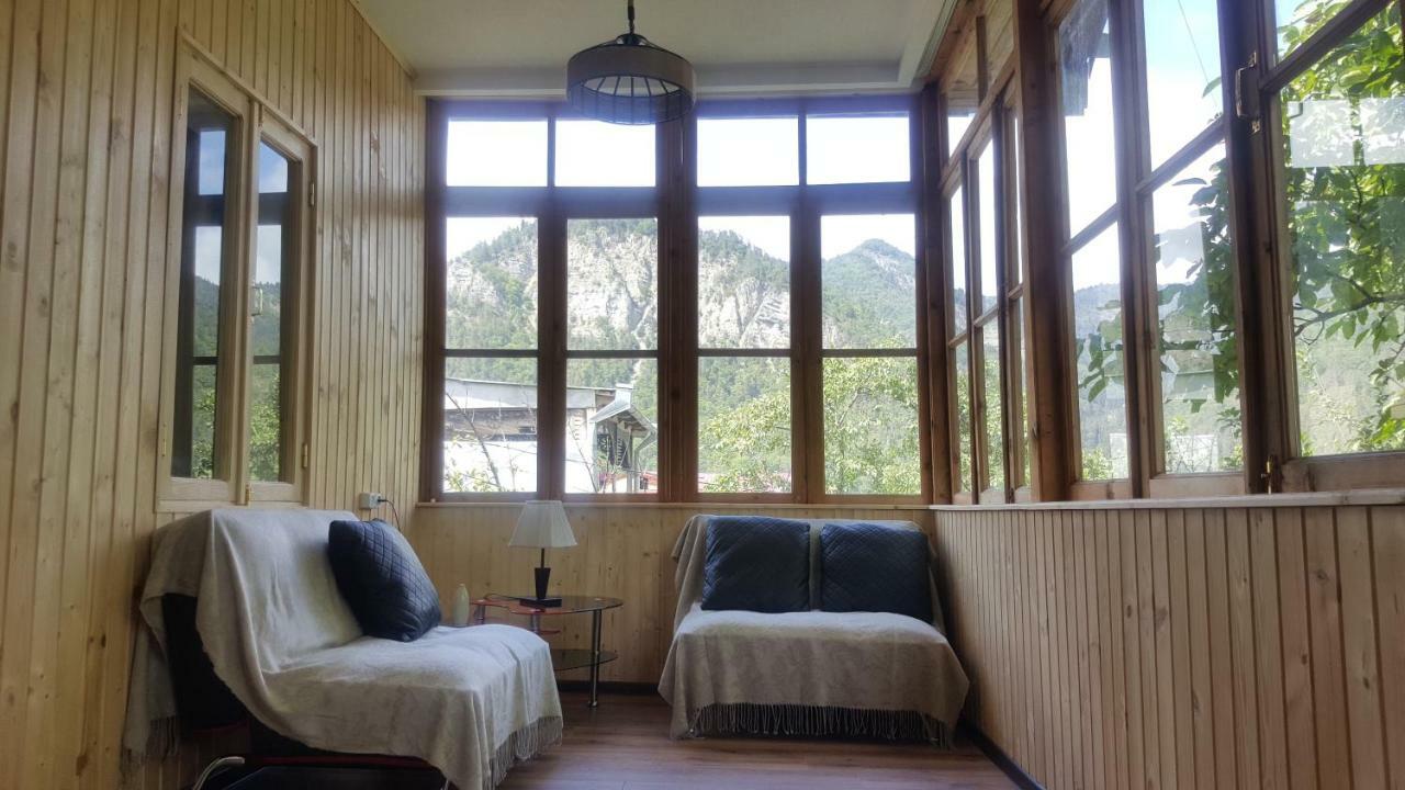 Hillside Orbeliani Residence Borjomi Dış mekan fotoğraf
